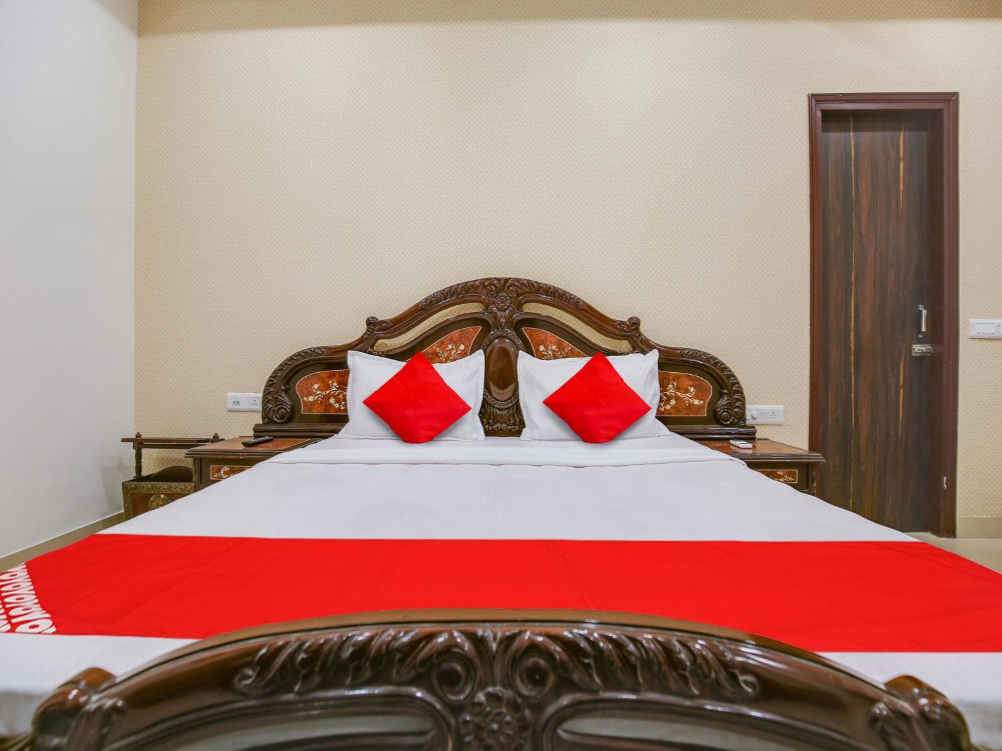 Hotel O Baran Classic Ludhiana Exterior photo